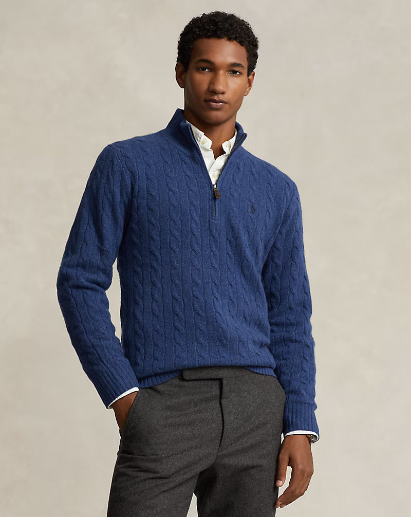 Woll- und Kaschmirpullover mit Flechtstrick