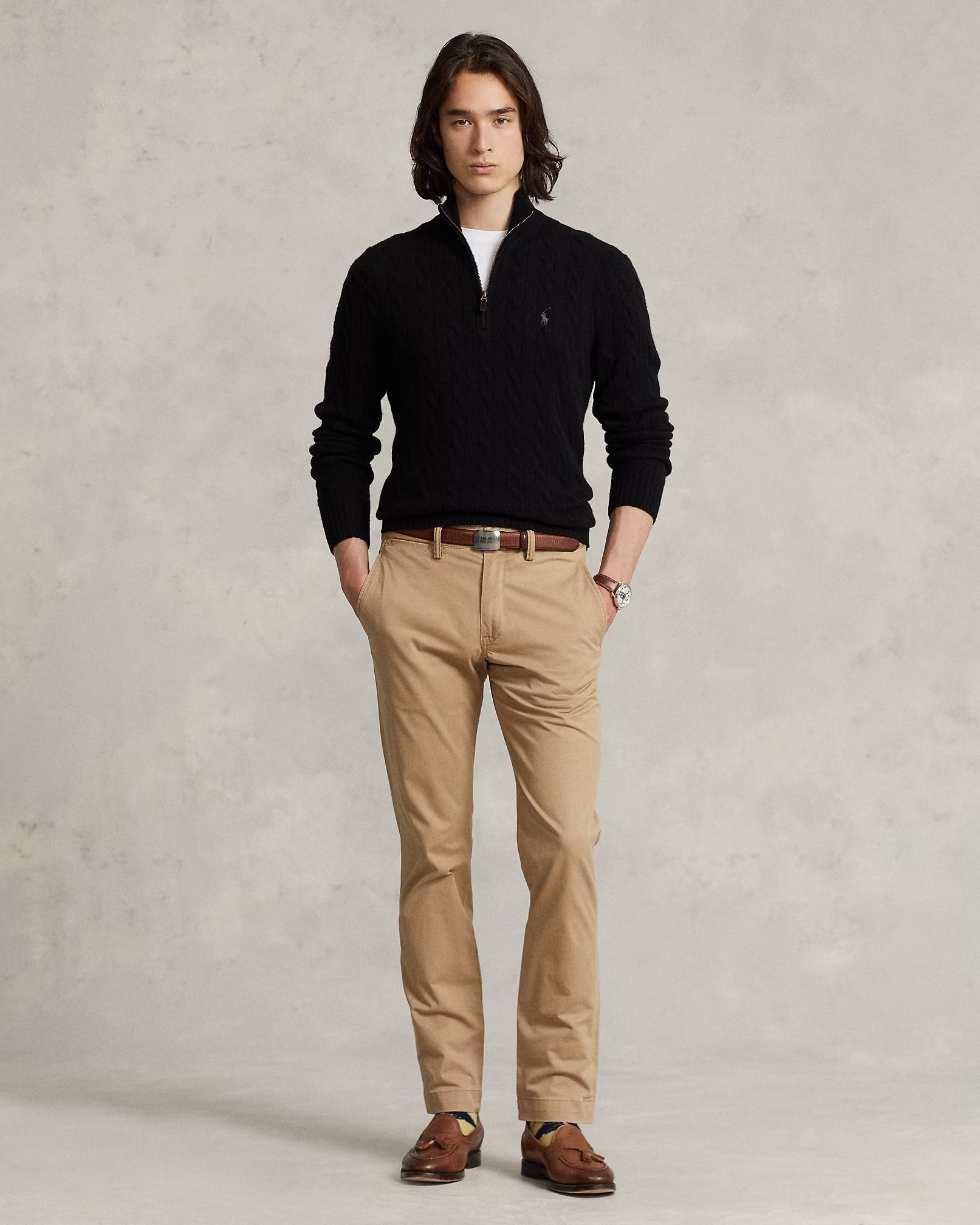 Uld- og cashmere sweater med flettet strik