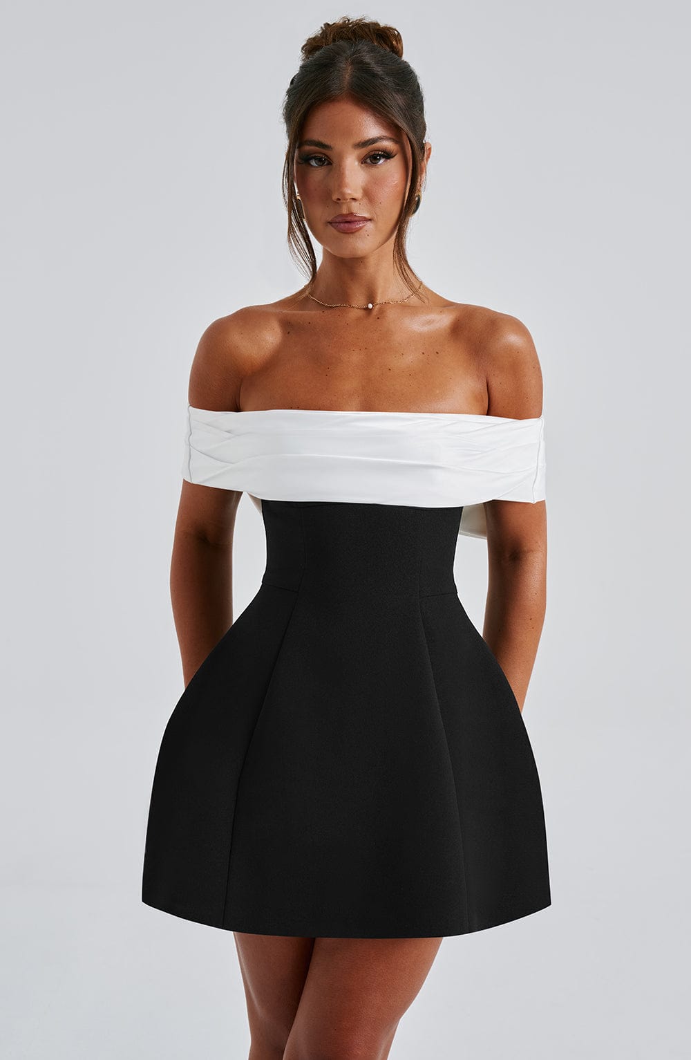 Witkaé™ | Mini Kleid mit Schleife Blumen